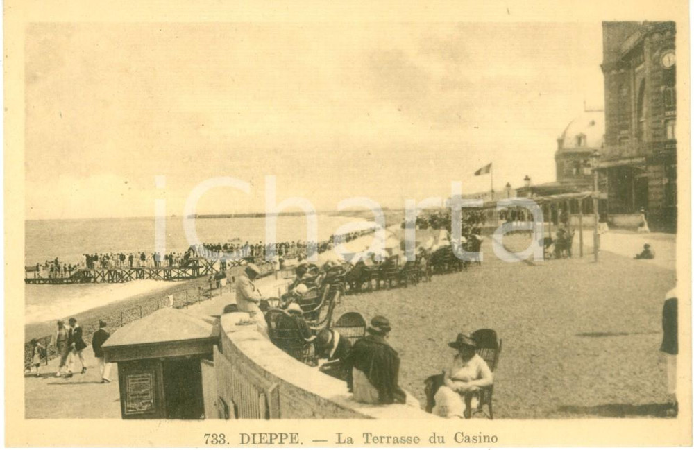 Cartolina originale da collezione 1930 ca DIEPPE (F) La terrazza del CASINO *Cartolina ANIMATA FP NV 1