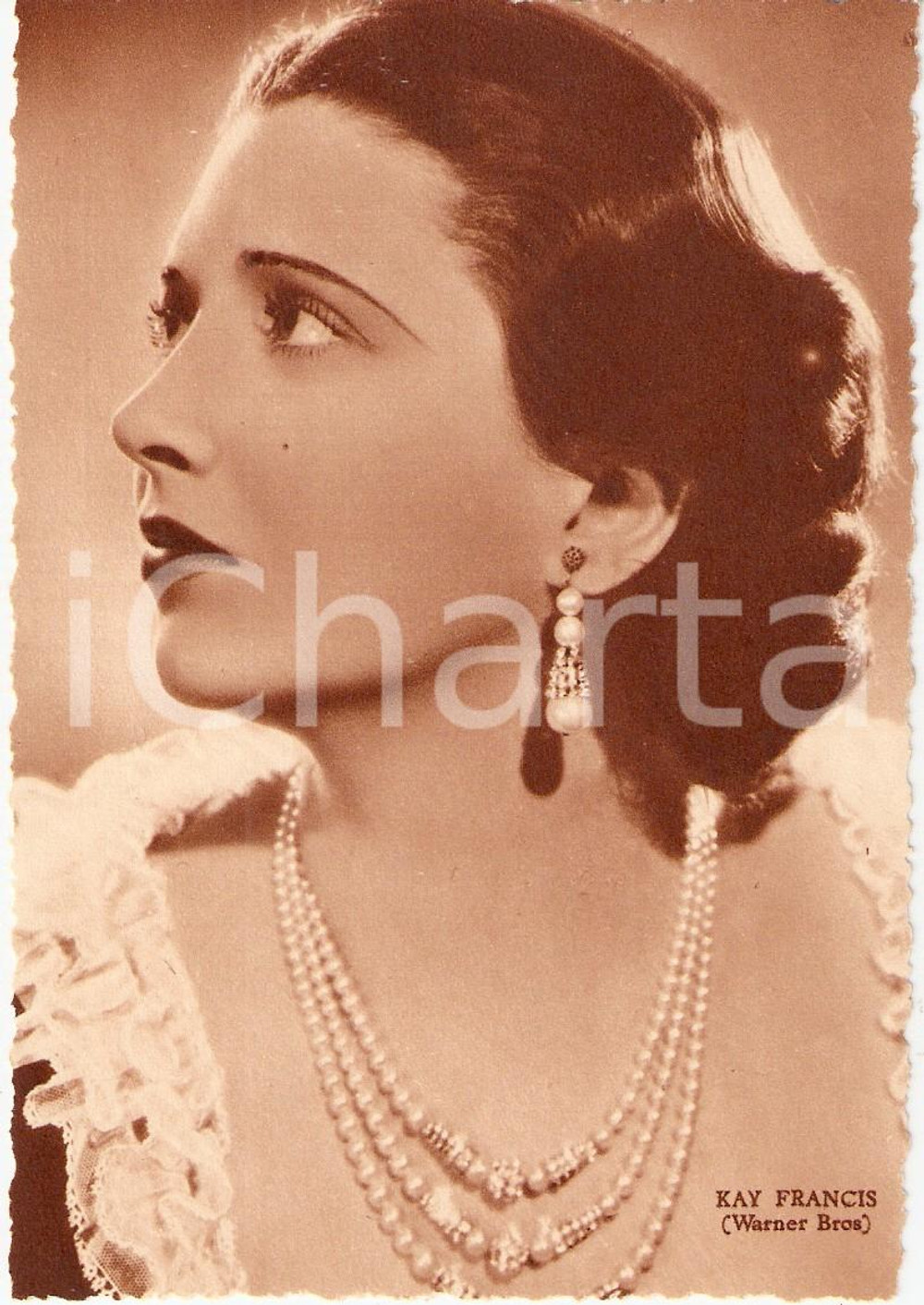 Cartolina originale da collezione 1937 CINEMA Kay FRANCIS wears pearl necklace Portrait WARNER BROS *Cartolina FG 1