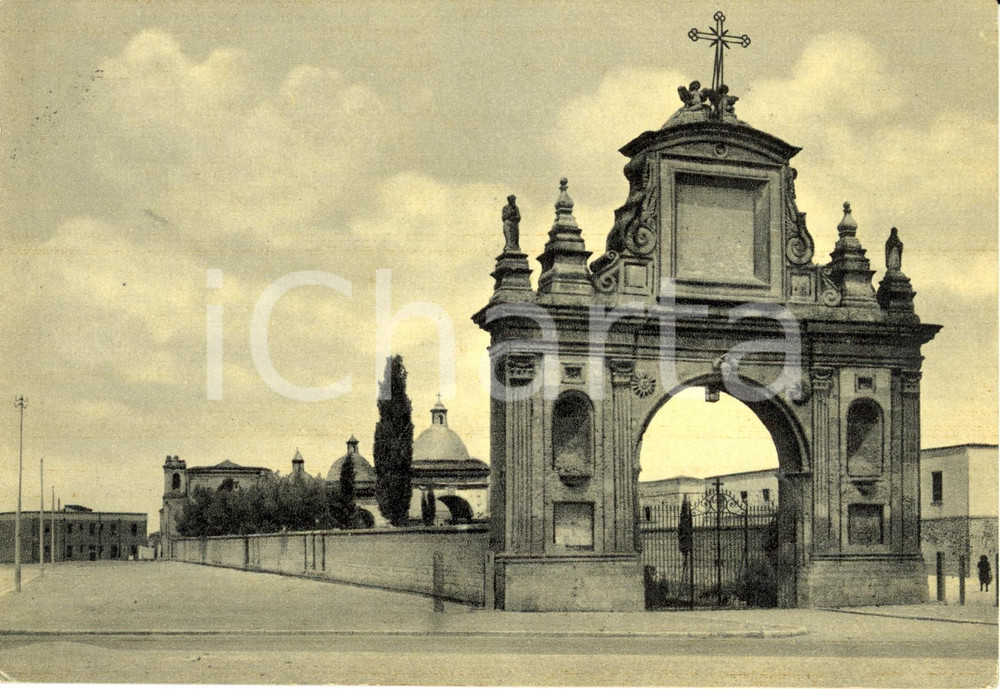 Cartolina originale da collezione 1950 ca FOGGIA Chiesa SANTE CROCI e via SANT'ANTONIO *Cartolina FG VG VINTAGE 1