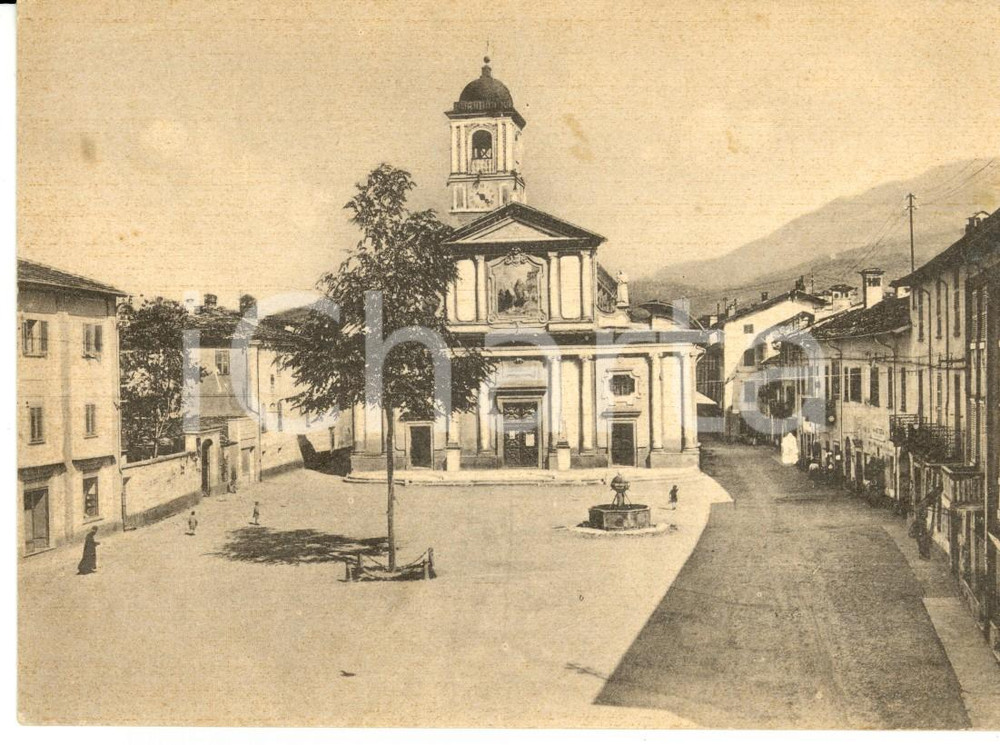 Cartolina originale da collezione 1956 BOVES (CN) Veduta di Piazza dell'OLMO *Cartolina ANIMATA FG VG 1