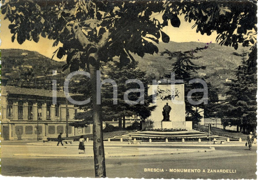 Cartolina originale da collezione 1952 BRESCIA Piazza e monumento a ZANARDELLI *Cartolina DANNEGGIATA FG VG 1