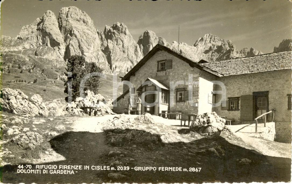 Cartolina originale da collezione 1950 ca  VAL GARDENA (BZ) Rifugio FIRENZE CAI in CISLES Gruppo FERMEDE *ANIMATA 1