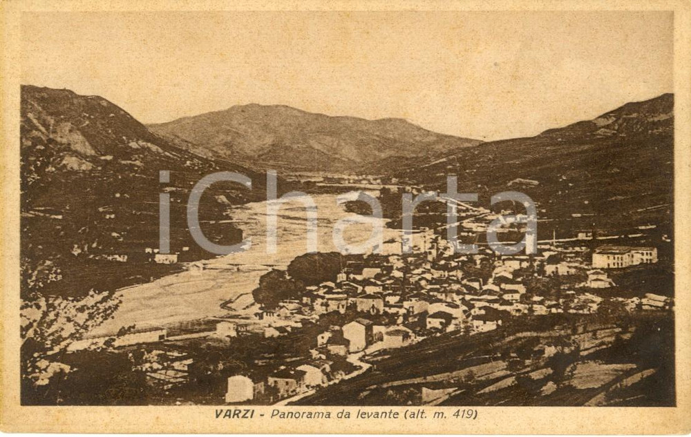 Cartolina originale da collezione 1930 ca VARZI (PV) Veduta del paese e della vallata *Cartolina postale FP NV 1