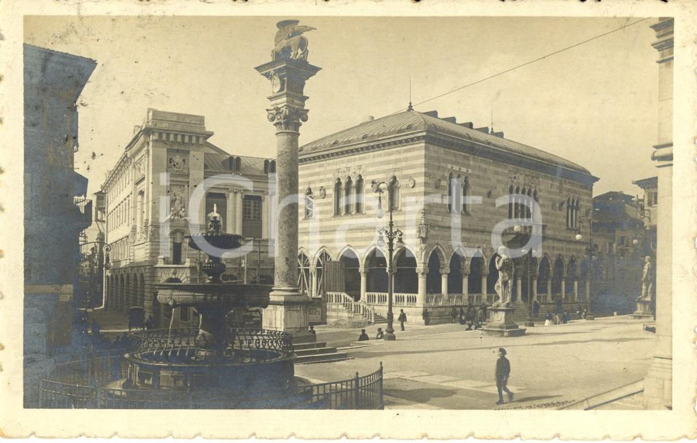 Cartolina originale da collezione 1916 UDINE Piazza VITTORIO EMANUELE II e Palazzo degli UFFIZI Cartolina ANIMATA 1