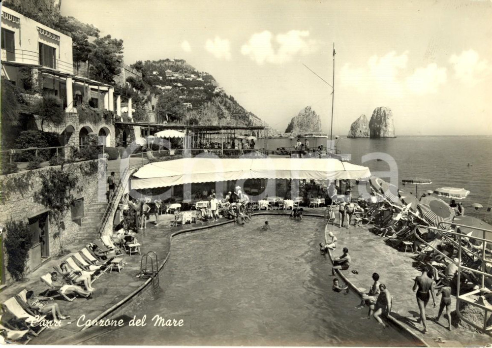 Cartolina originale da collezione 1957 CAPRI (NA) Stabilimento balneare CANZONE DEL MARE *Cartolina postale FP VG 1