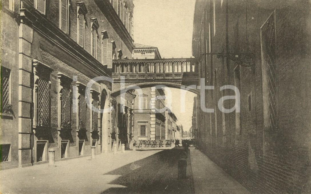 Cartolina originale da collezione 1917 MODENA Via CAVOUR e ponte di passaggio Scuola Militare ANIMATA FP VG 1