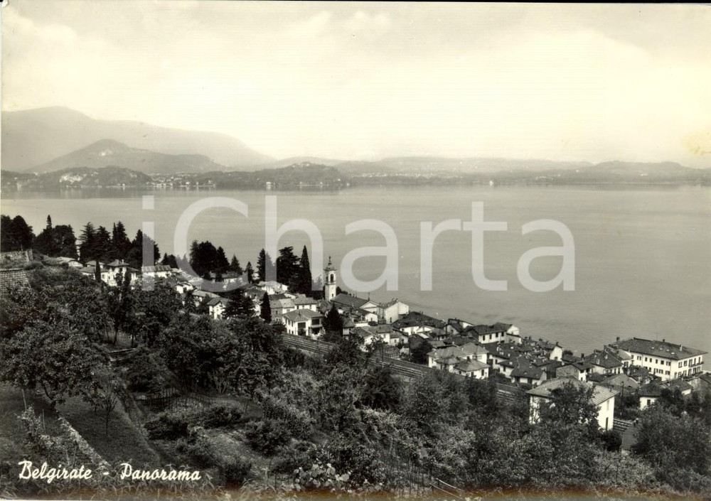 Cartolina originale da collezione 1960 BELGIRATE VB Panorama paese e Lago MAGGIORE Cartolina postale FG VG 1