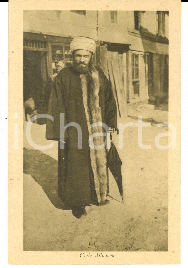 Cartolina originale da collezione 1930 ca COSTUMI ALBANIA  Un cady albanese con l ombrello Cartolina FP NV 1