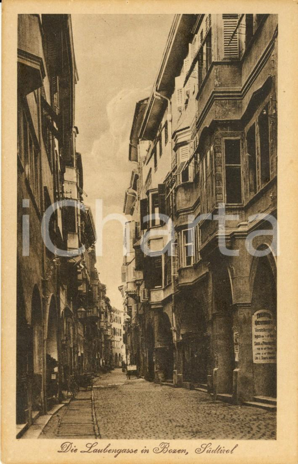 Cartolina originale da collezione 1940 ca BOLZANO Sud TIROLO Via dei PORTICI nel centro cittadino *Cartolina FP NV 1