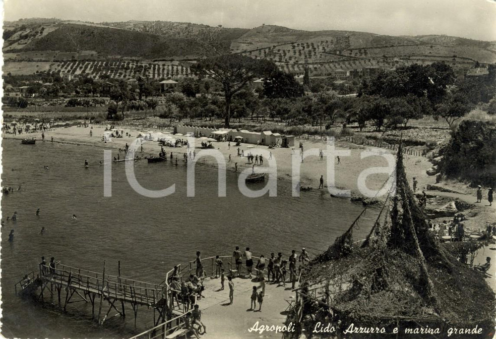 Cartolina originale da collezione 1953 AGROPOLI (SA) Lido AZZURRO e MARINA GRANDE con bagnanti *Cartolina FG VG 1