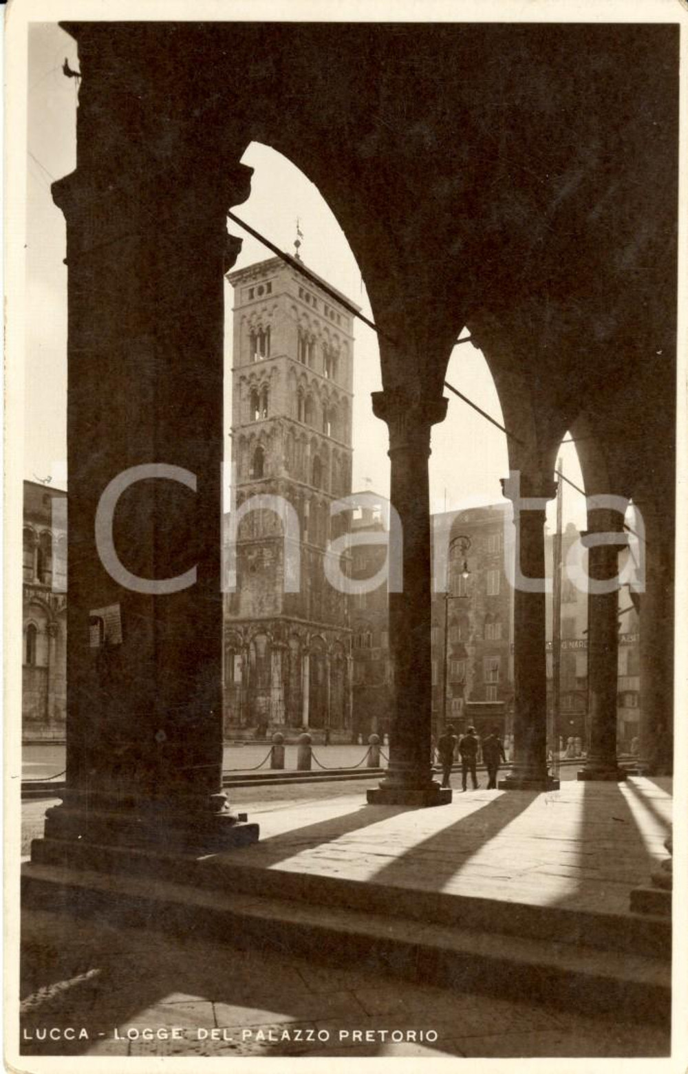 Cartolina originale da collezione 1931 LUCCA Logge del palazzo del PRETORIO *Cartolina ANIMATA FP VG 1