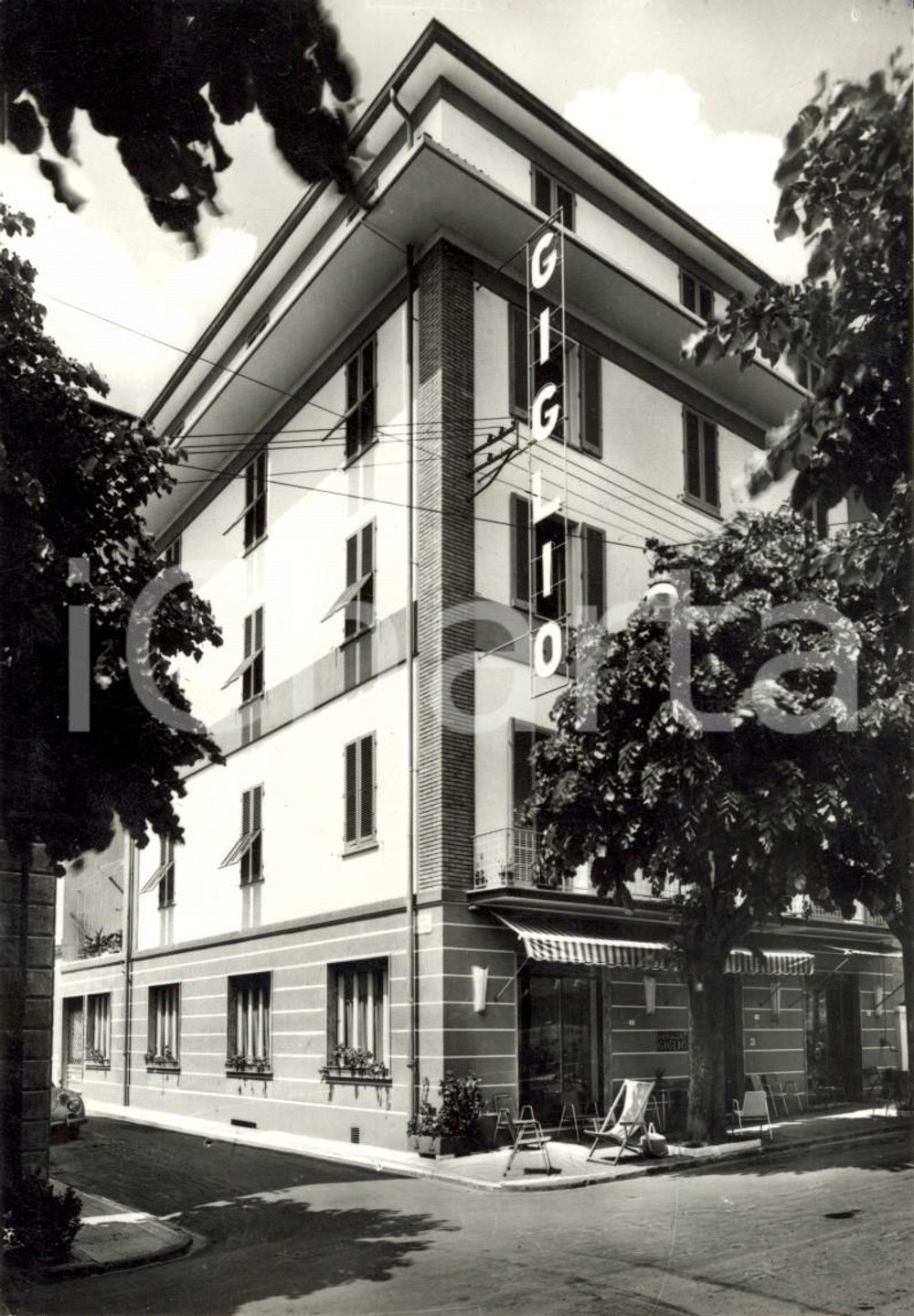 Cartolina originale da collezione 1965 MONTECATINI TERME Veduta Hotel Pensione GIGLIO *Cartolina postale FG VG 1
