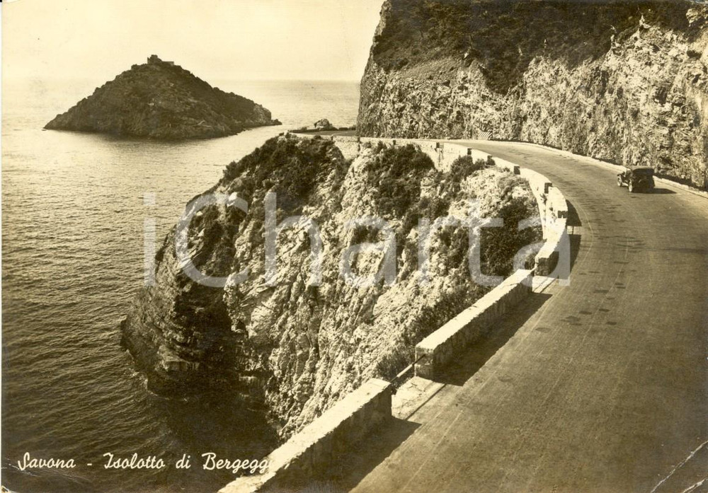 Cartolina originale da collezione 1943 SAVONA Strada costiera e Isola BERGEGGI *Cartolina ANIMATA con auto FG VG 1