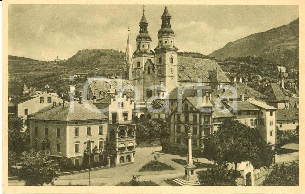 Cartolina originale da collezione 1930 ca BRESSANONE BZ Veduta del paese con il DUOMO Cartolina FP NV 1