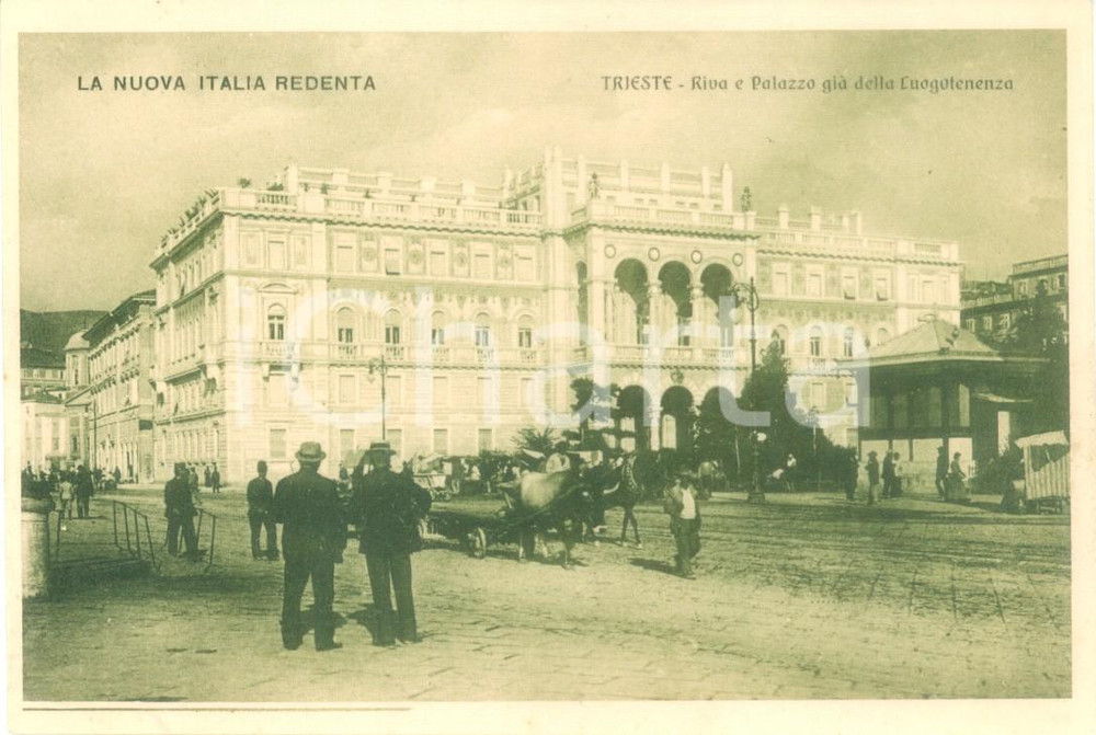 Cartolina originale da collezione 1930 ca TRIESTE REDENTA Riva e Palazzo giÃ  della Luogotenenza Cartolina FP NV 1