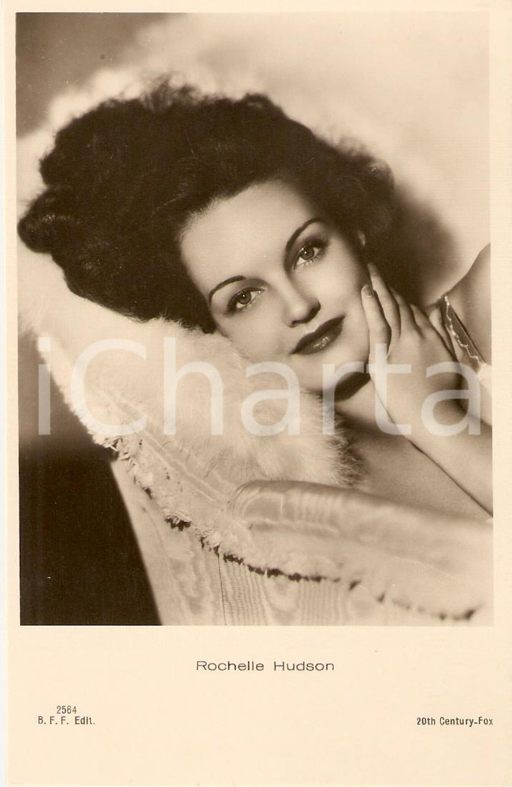 Cartolina originale da collezione 1937 CINEMA Actress Rochelle HUDSON lying on bed *Cartolina FP NV 1