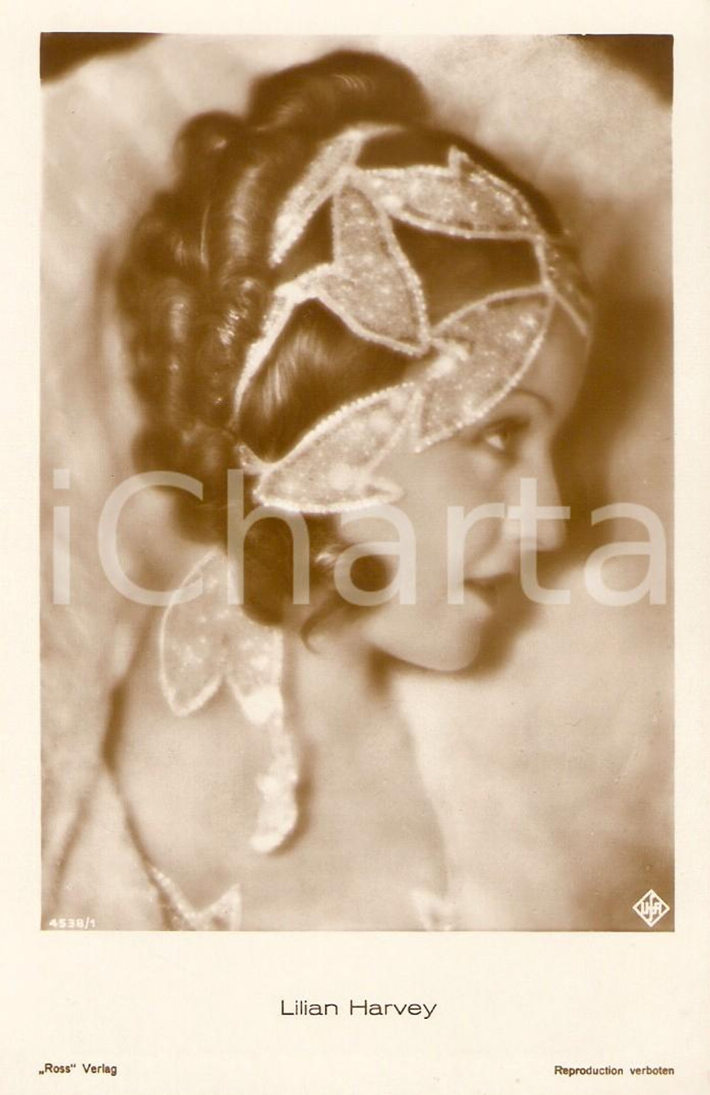 Cartolina originale da collezione 1930 ca CINEMA Attrice Lilian HARVEY indossa costume di scena *Cartolina FP NV 1