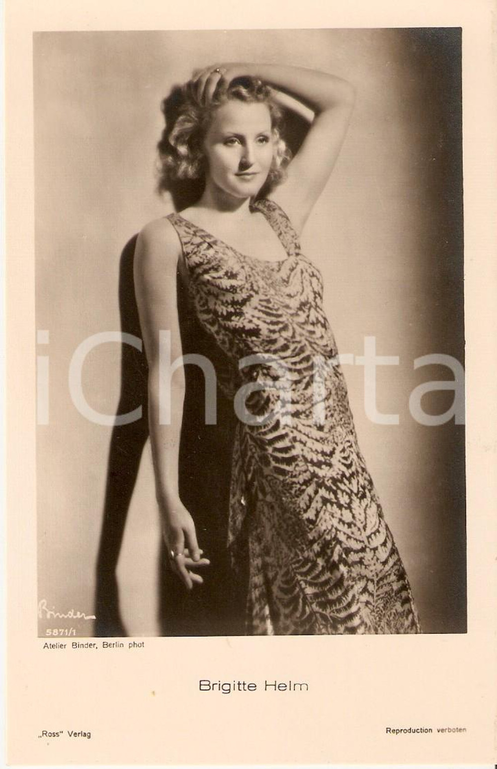 Cartolina originale da collezione 1935 ca CINEMA Attrice Brigitte HELM con costume di scena *Cartolina FP NV 1