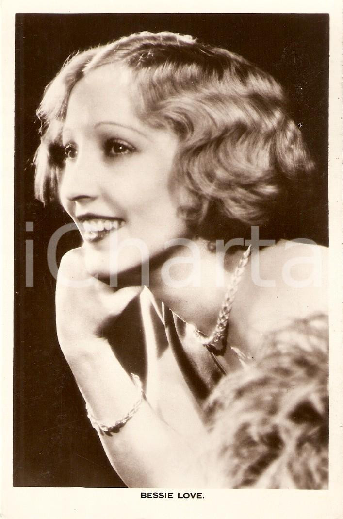 Cartolina originale da collezione 1930 ca CINEMA Actress Bessie LOVE Portrait with necklace *Cartolina FP NV 1