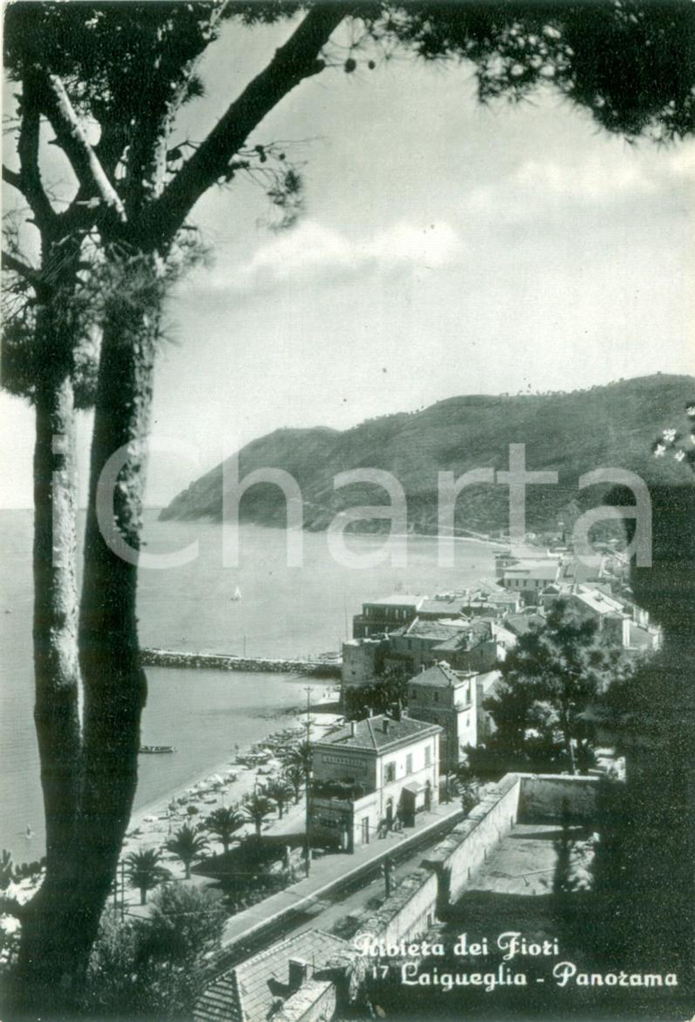 Cartolina originale da collezione 1962 LAIGUEGLIA (SV) Panorama con stazione ferroviaria *Cartolina FG VG 1