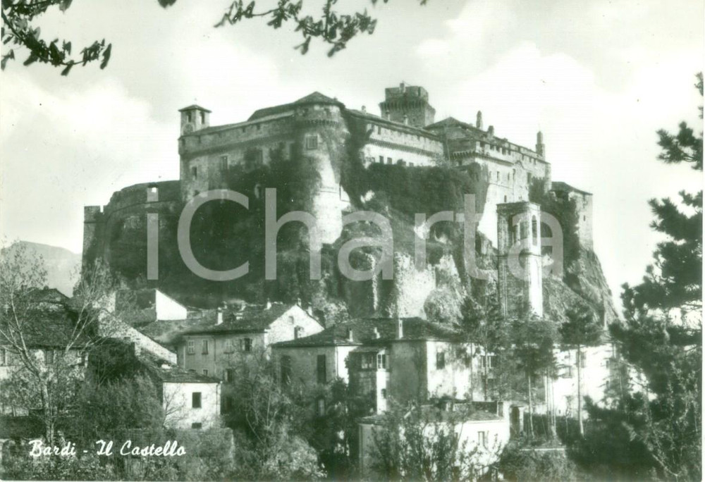Cartolina originale da collezione 1960 BARDI (PR) Veduta del Castello *Cartolina FG VG 1