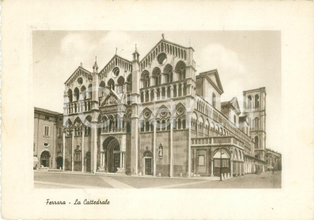 Cartolina originale da collezione 1954 FERRARA Veduta della facciata della Cattedrale Cartolina FG VG 1