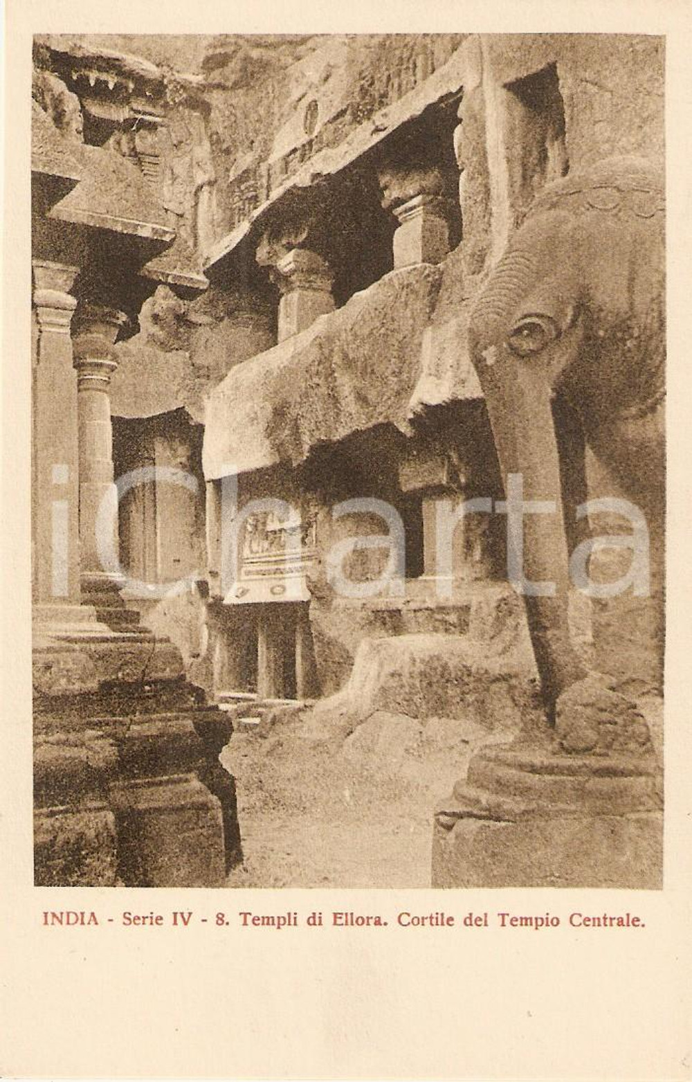 Cartolina originale da collezione 1935 ca MISSIONI ESTERE - ELLORA (INDIA) Cortile del Tempio centrale *Cartolina 1