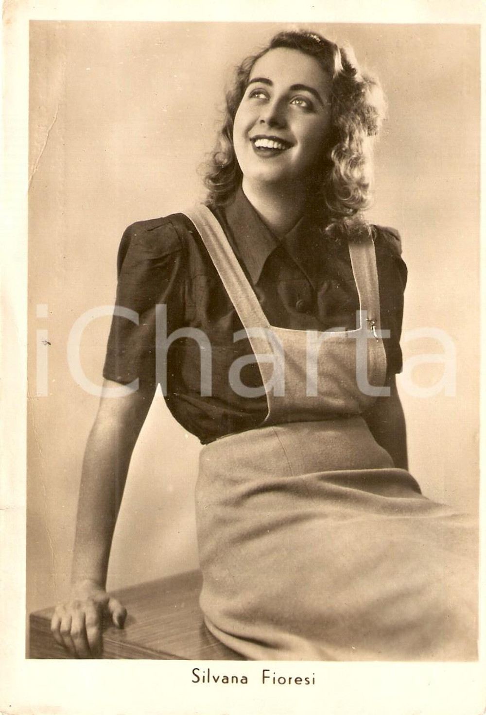 Cartolina originale da collezione 1940 circa MUSICA Ritratto Silvana FIORESI Cantante CETRA *Cartolina FG NV 1