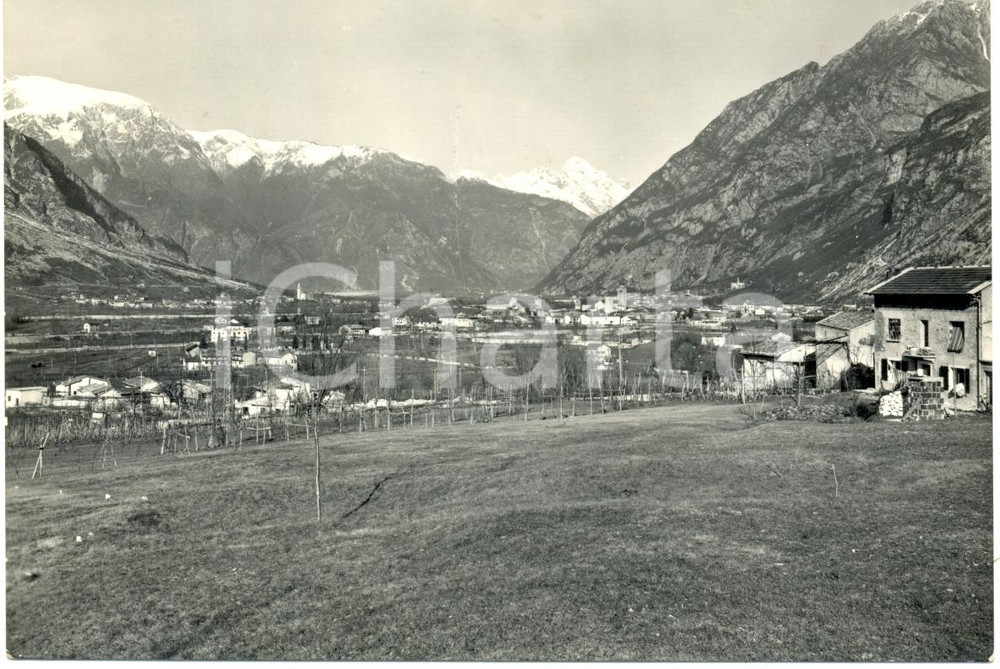 Cartolina originale da collezione 1962 VENZONE UD Panorama del paese e Prealpi GIULIE Cartolina FG VG 1