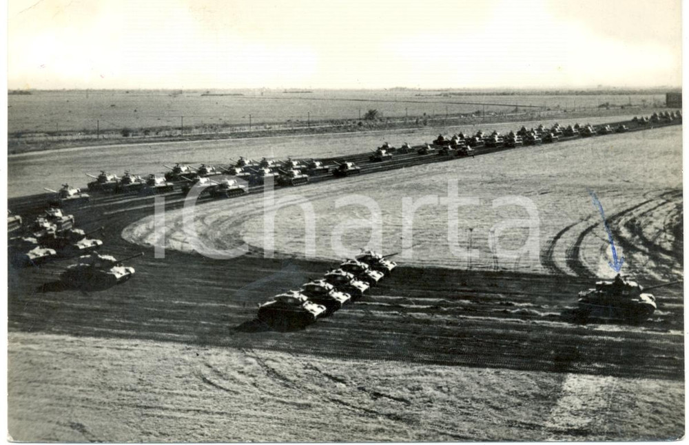 Cartolina originale da collezione 1963 AVIANO PN Parata del 132° Reggimento Carri ARIETE Cartolina FG VG 1