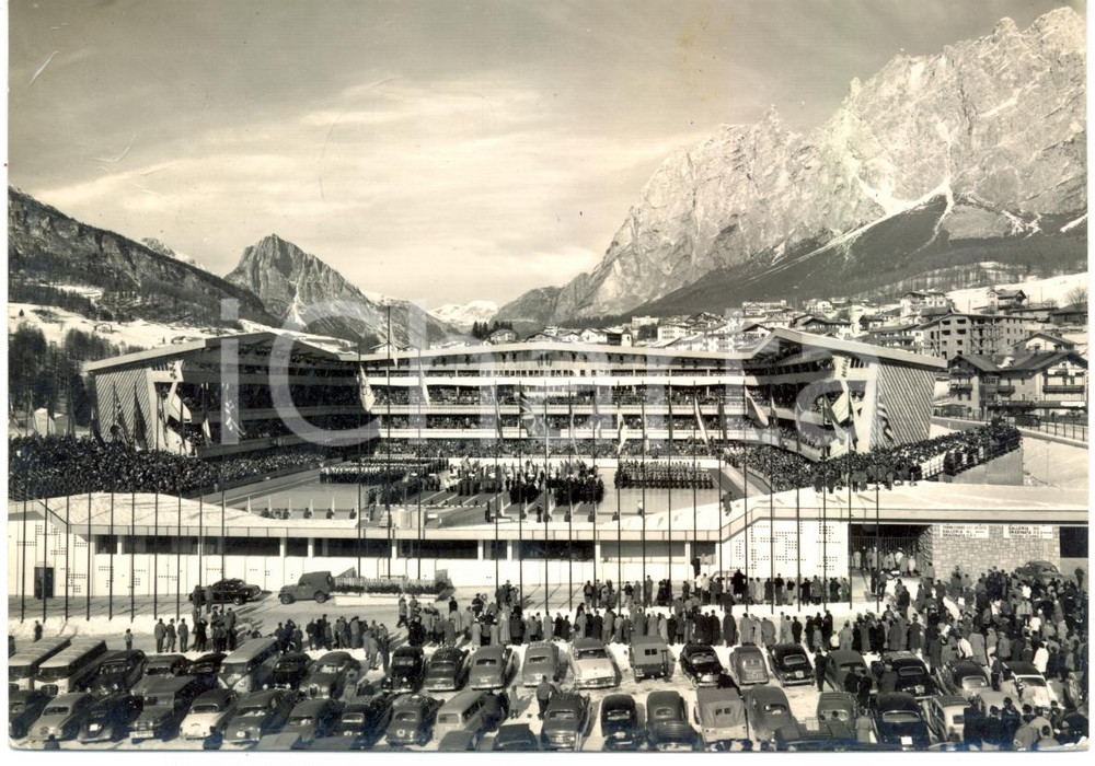 Cartolina originale da collezione 1950 ca CORTINA D AMPEZZO BL Stadio Olimpico del GHIACCIO Cartolina FG VG 1