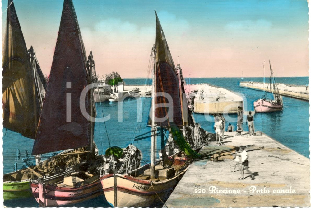 Cartolina originale da collezione 1955 RICCIONE (RN) Veduta PORTO CANALE barche *Cartolina FG VG 1