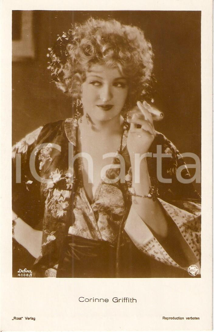 Cartolina originale da collezione 1930 ca CINEMA Actress Corinne GRIFFITH smokes a cigarette Portrait Cartolina FP 1