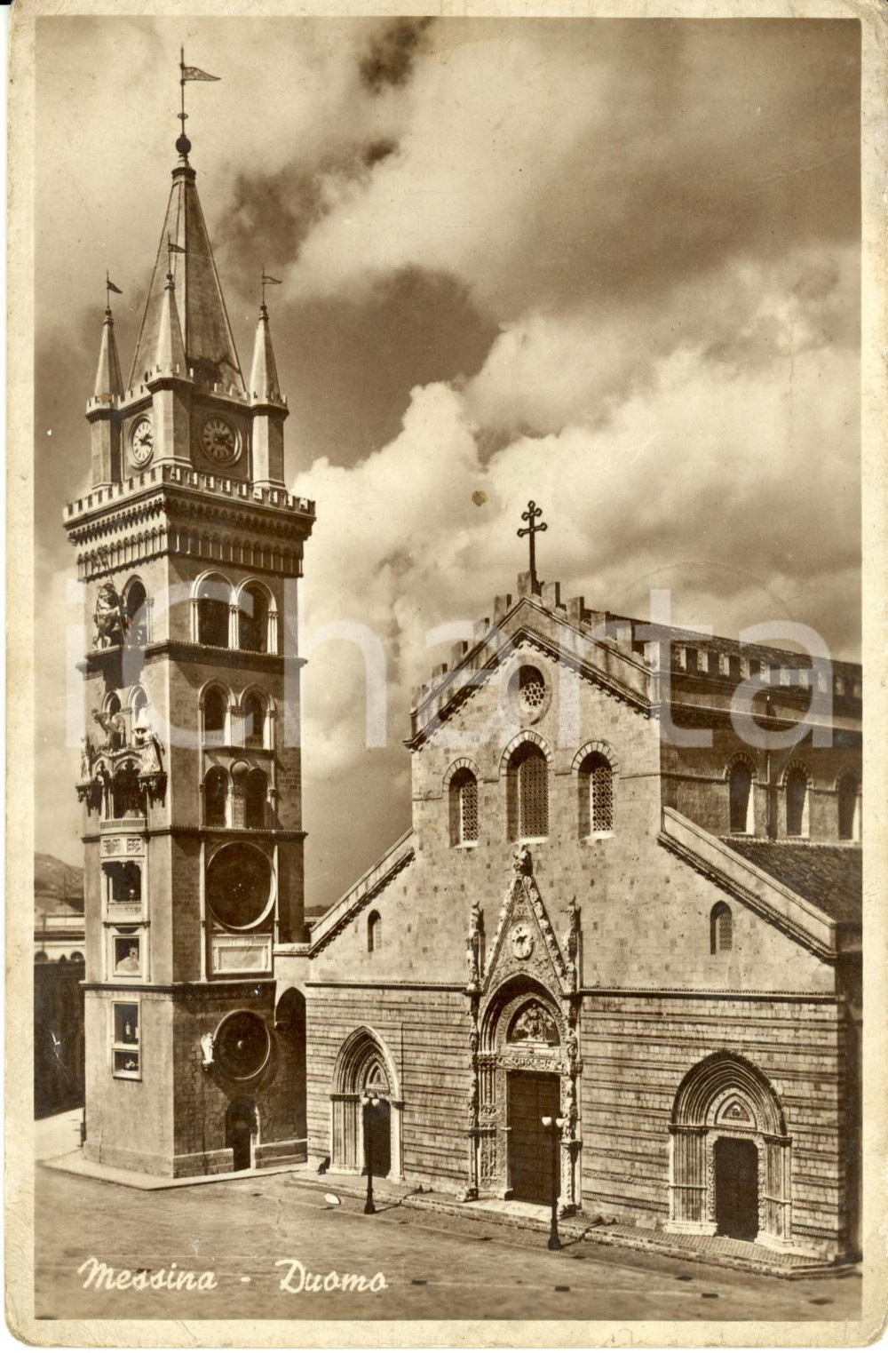 Cartolina originale da collezione 1939 MESSINA Veduta esterna del DUOMO Cartolina postale FP VG 1