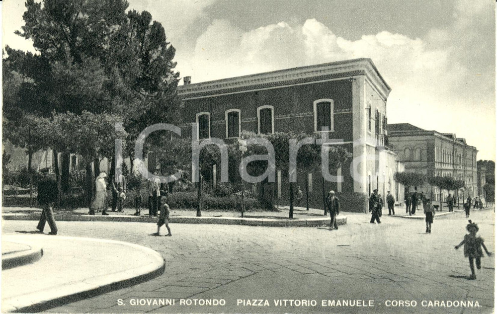 Cartolina originale da collezione 1940 ca SAN GIOVANNI ROTONDO FG Piazza VITTORIO EMANUELE corso CARADONNA FP 1