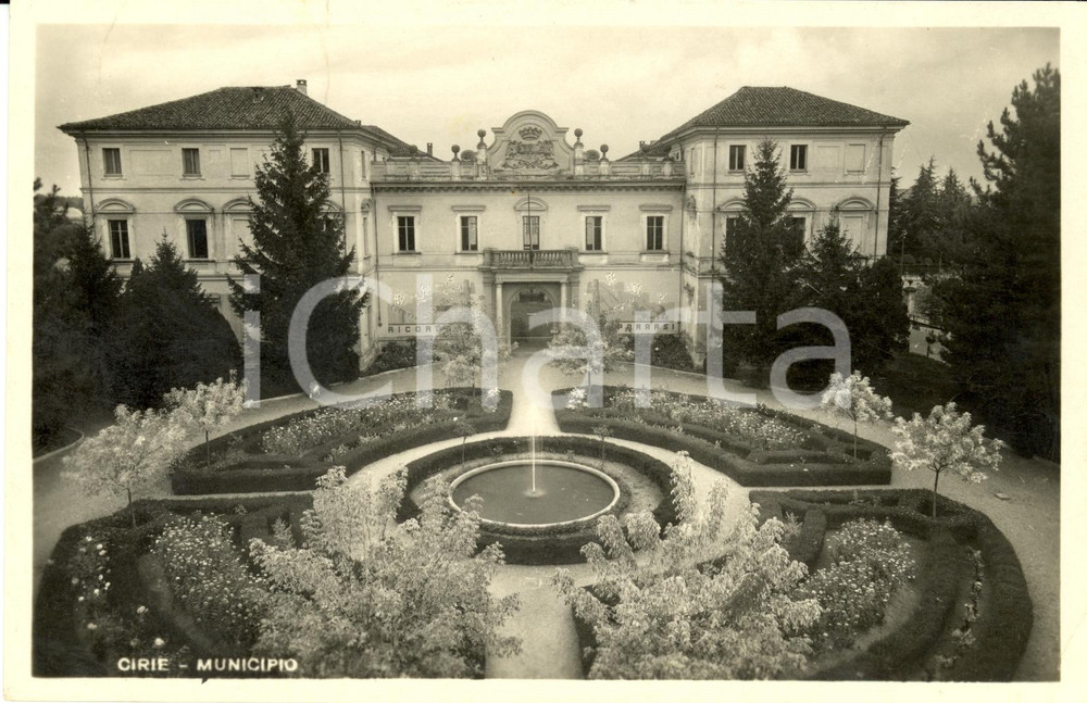 Cartolina originale da collezione 1949 CIRIE  TO Veduta esterna del municipio con giardino Cartolina FP VG 1
