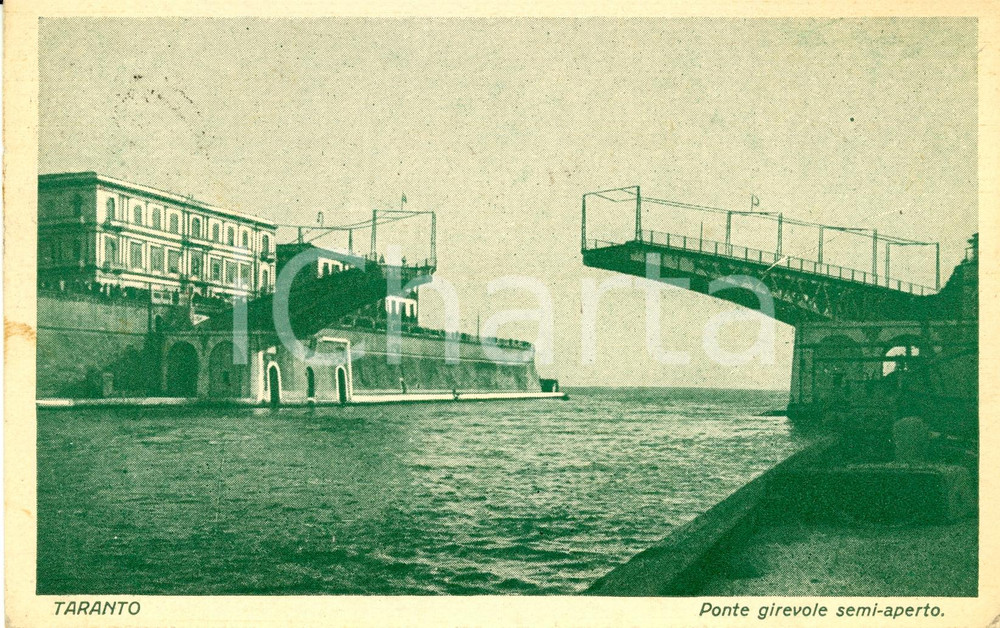 Cartolina originale da collezione 1928 TARANTO Veduta del ponte girevole semi-aperto *Cartolina postale FP VG 1