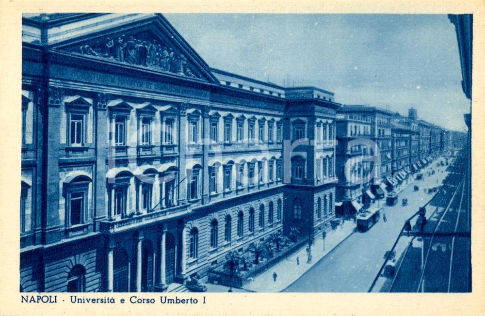 Cartolina originale da collezione 1940 ca NAPOLI Corso UMBERTO I con il palazzo dell'UNIVERSITA' * Animata FP NV 1