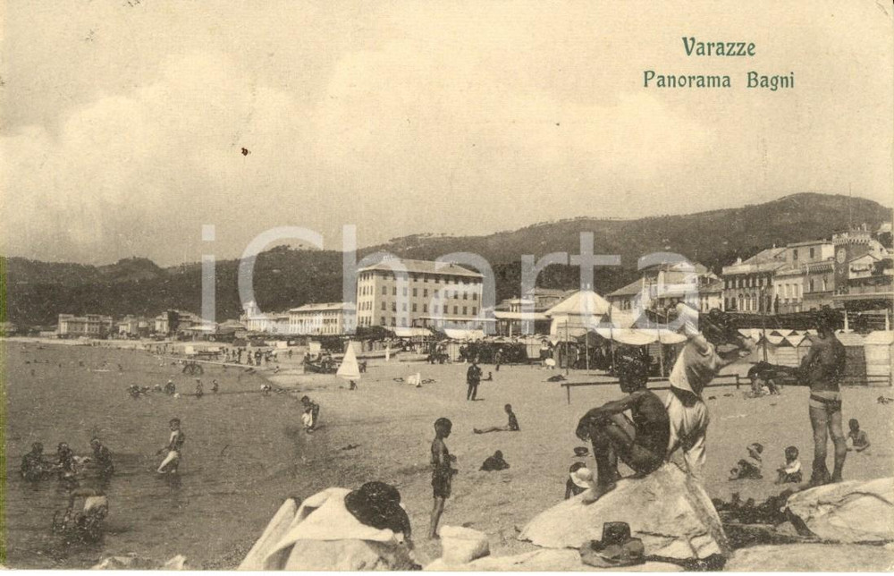 Cartolina originale da collezione 1911 VARAZZE (SV) Veduta panoramica dei bagni *Cartolina postale ANIMATA FP VG 1