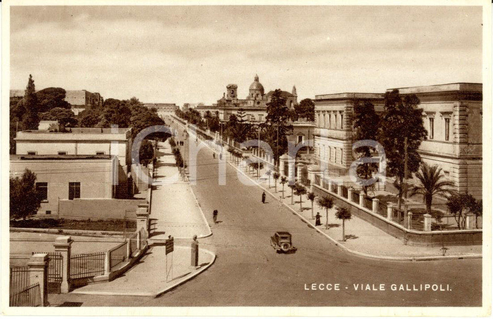 Cartolina originale da collezione 1940 ca LECCE Veduta aerea di Viale GALLIPOLI *Cartolina ANIMATA FP NV 1