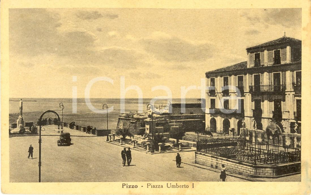 Cartolina originale da collezione 1930 ca PIZZO (VV) Passanti in Piazza UMBERTO I *Cartolina ANIMATA FP NV 1