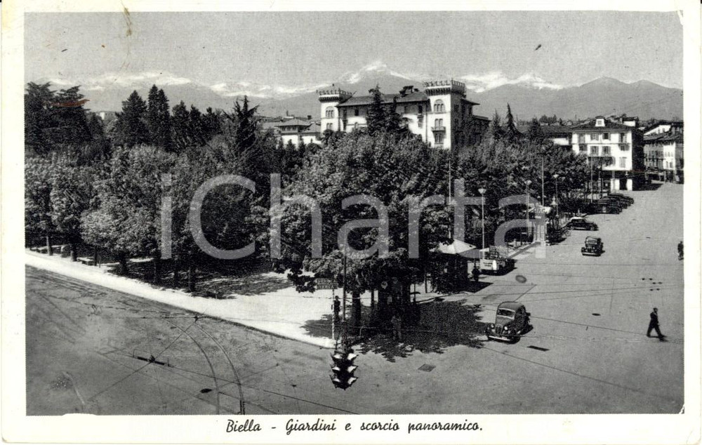 Cartolina originale da collezione 1930 ca BIELLA Veduta dei giardini pubblici cittadini Cartolina ANIMATA FP VG 1