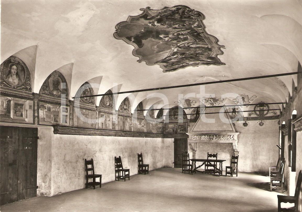 Cartolina originale da collezione 1956 TEGLIO SO Sala d onore di PALAZZO BESTA Cartolina FG VG 1