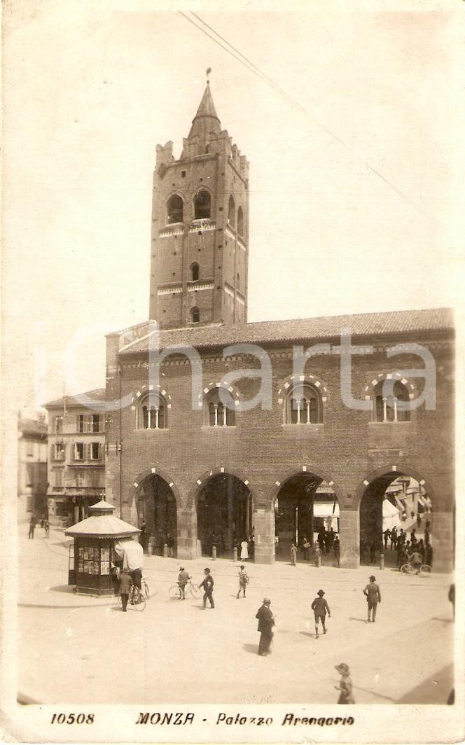 Cartolina originale da collezione 1920 ca MONZA Piazza Arengario ANIMATA *Cartolina FP NV 1