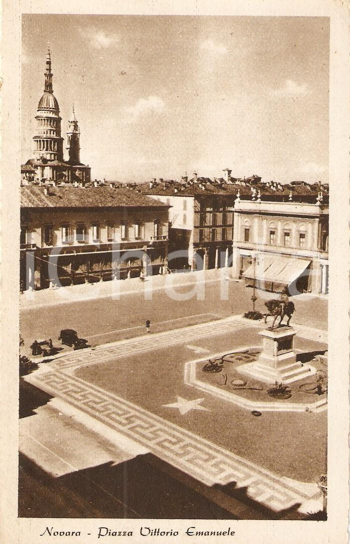 Cartolina originale da collezione 1940 ca NOVARA Piazza VITTORIO EMANUELE Cartolina FP NV 1
