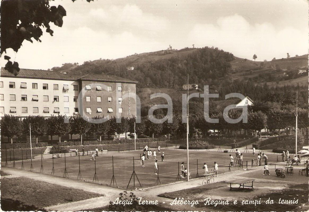 Cartolina originale da collezione 1955 ca ACQUI TERME AL Campi da tennis dell  Hotel REGINA Cartolina FG VG 1