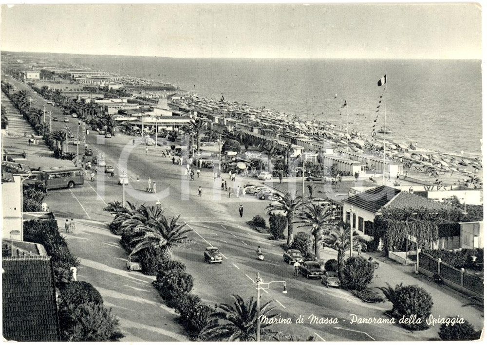 Cartolina originale da collezione 1965 MARINA DI MASSA (MS) Panorama generale spiaggia 1