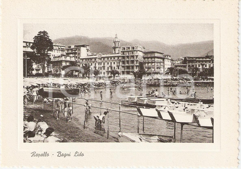 Cartolina originale da collezione 1950 ca RAPALLO GE Bambini si divertono ai BAGNI LIDO Animata Cartolina FG NV 1