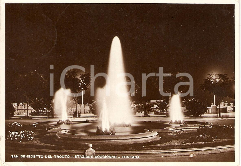 Cartolina originale da collezione 1938 SAN BENEDETTO DEL TRONTO AP Panorama notturno con FONTANA Cartolina FG VG 1