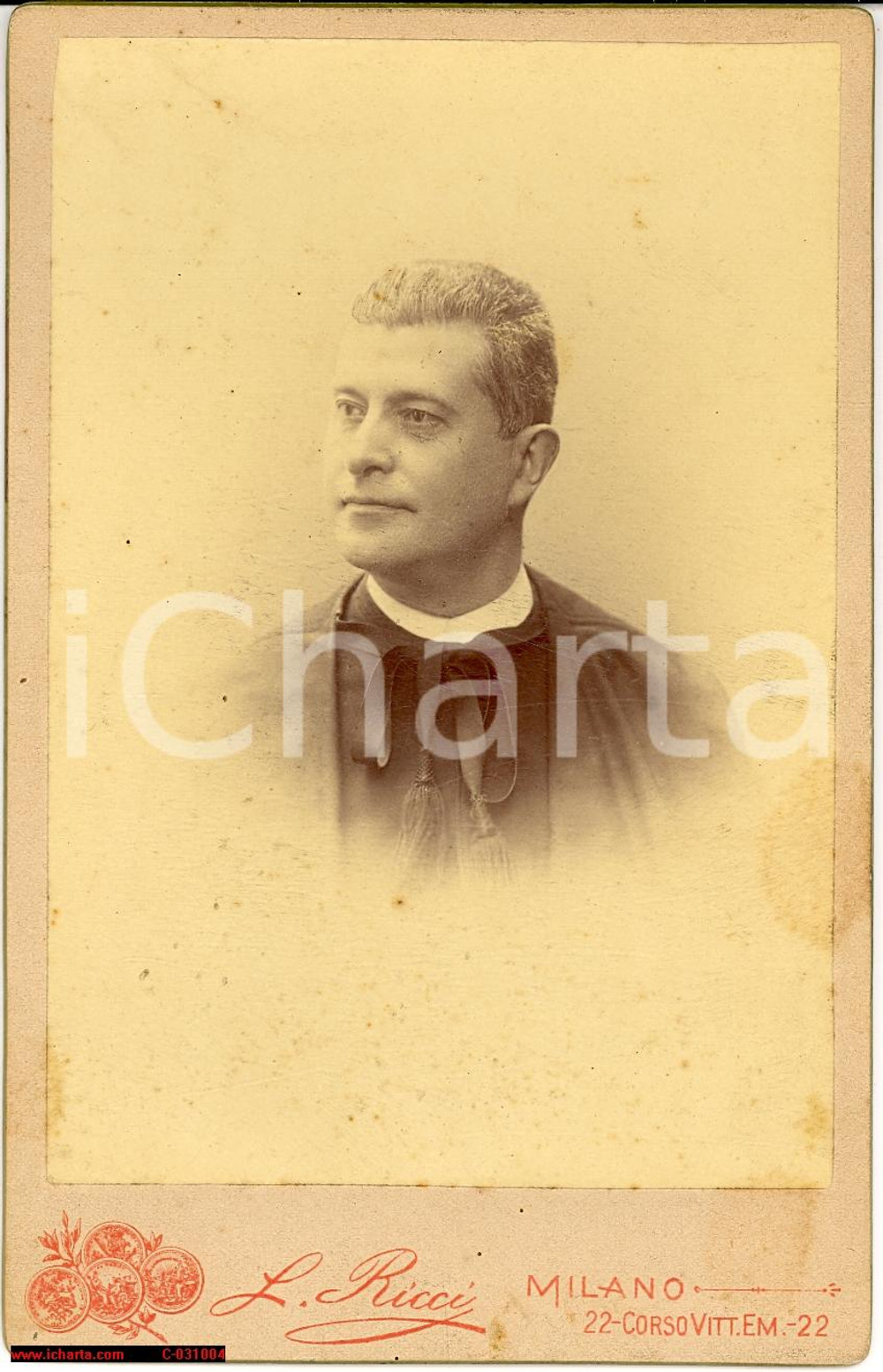 Fotografia d'epoca originale 1890 ca MILANO SAN BABILA Ritratto don Luigi FAVINI *Foto L. RICCI Rara 1